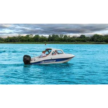 Стеклопластиковый катер WYATBOAT 3П (полурубка)